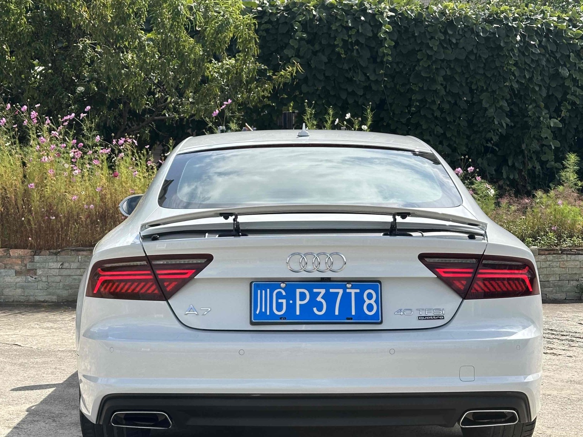 Audi A7 2017 car image #9