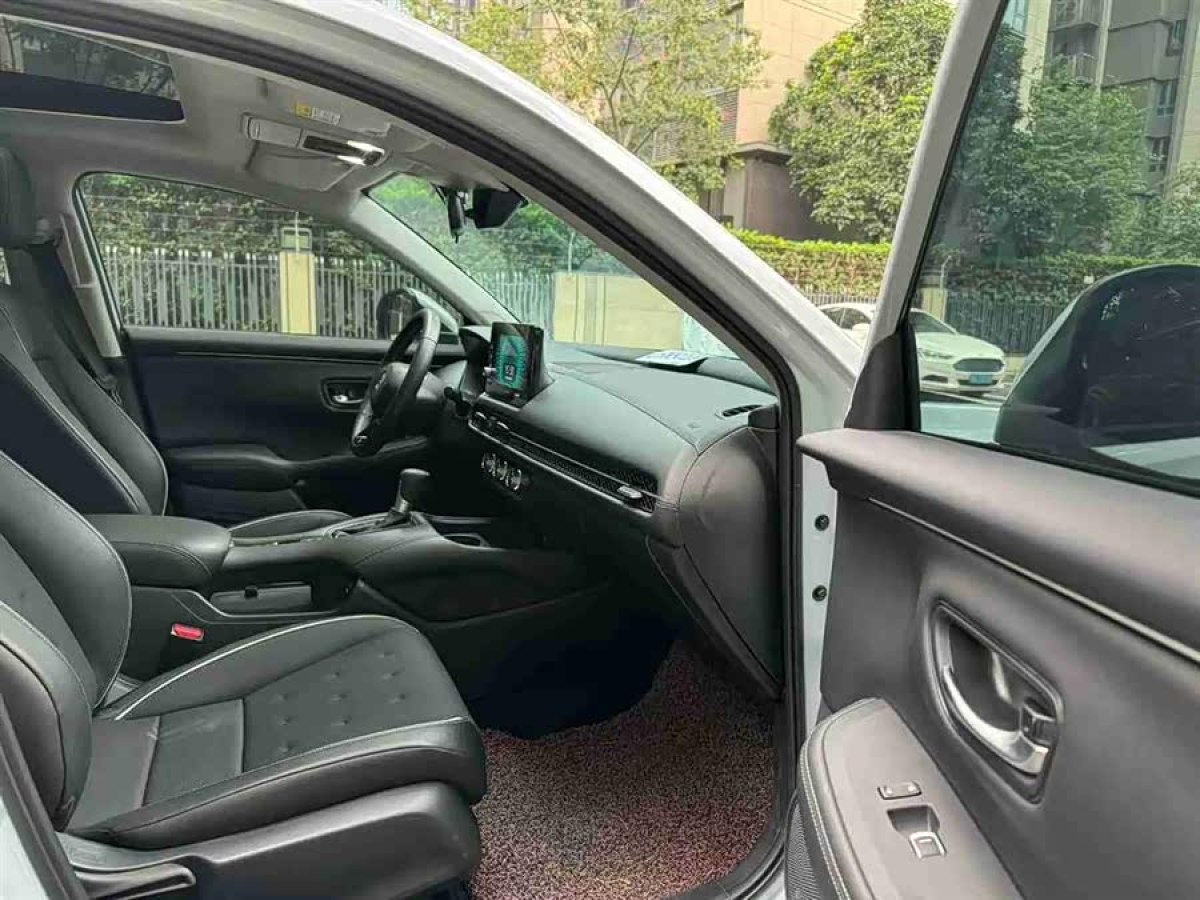 Honda ZR-V 2023 car image #9