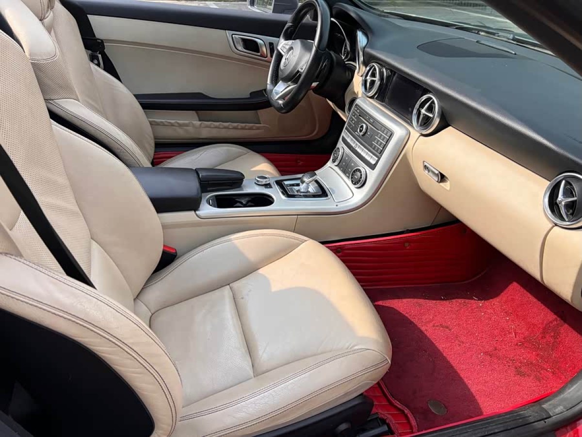 Mercedes-Benz SLC Class 2017 car image #9