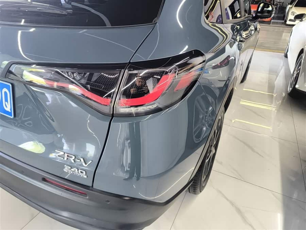 Honda ZR-V 2023 car image #9