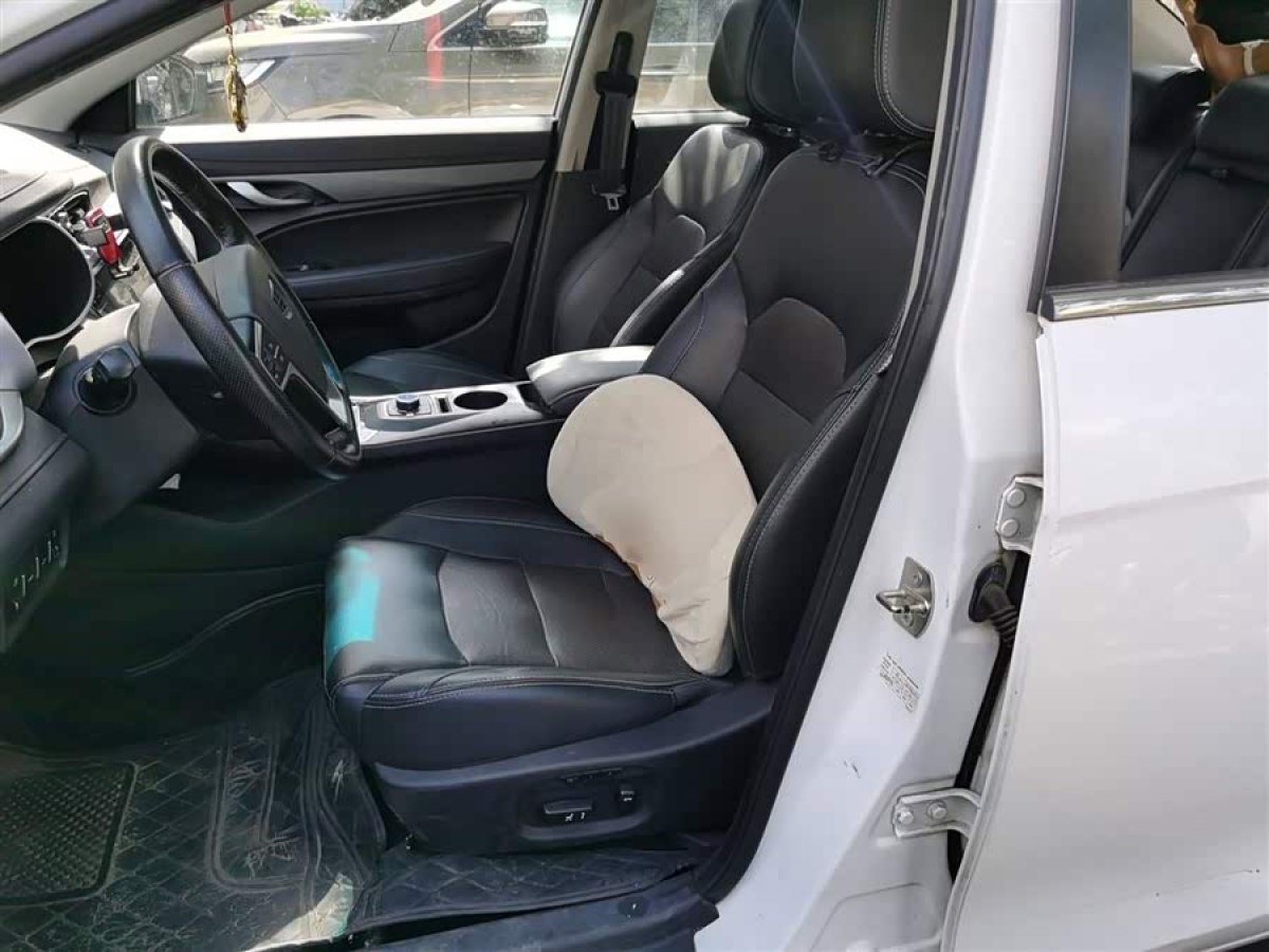 GEELY Emgrand New Energy 2018 #9 GEELY Emgrand New Energy 2018 car image #9