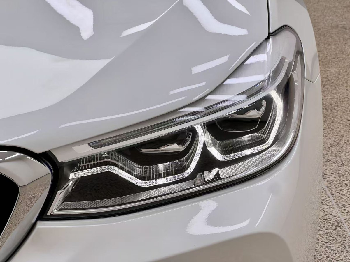 BMW 6 Series 2019 #9 BMW 6 Series 2019 car image #9