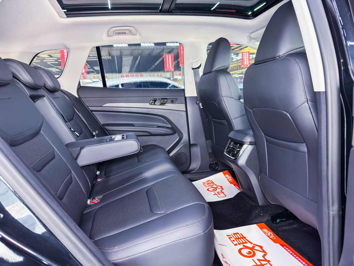 Ford Equator Sport 2022 car image #9