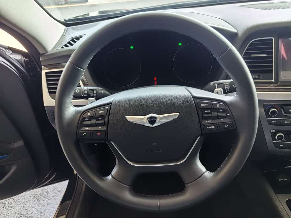 Hyundai Genesis 2015 #9 Hyundai Genesis 2015 car image #9