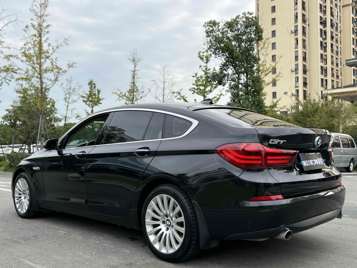 BMW 5 Series GT 2015 immagine di auto #9