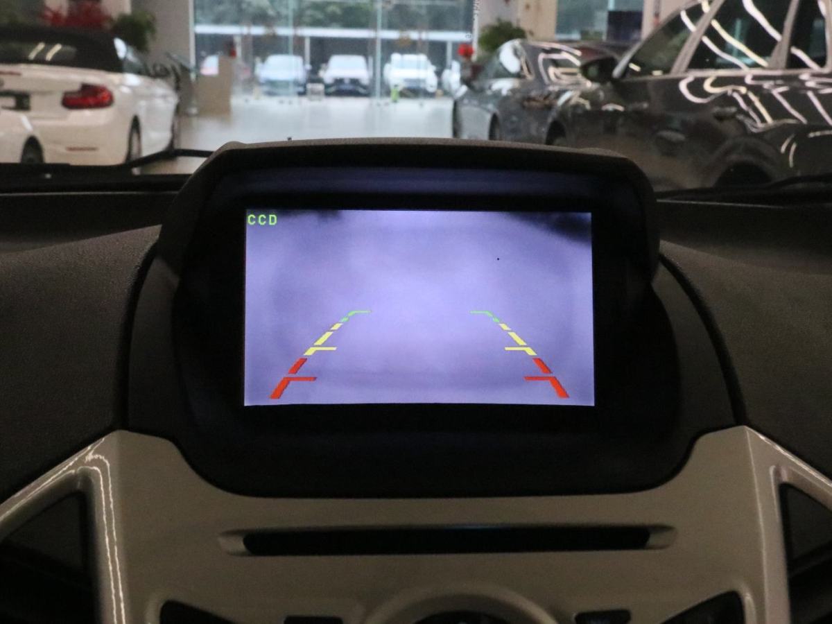 Ford EcoSport 2014 car image #9