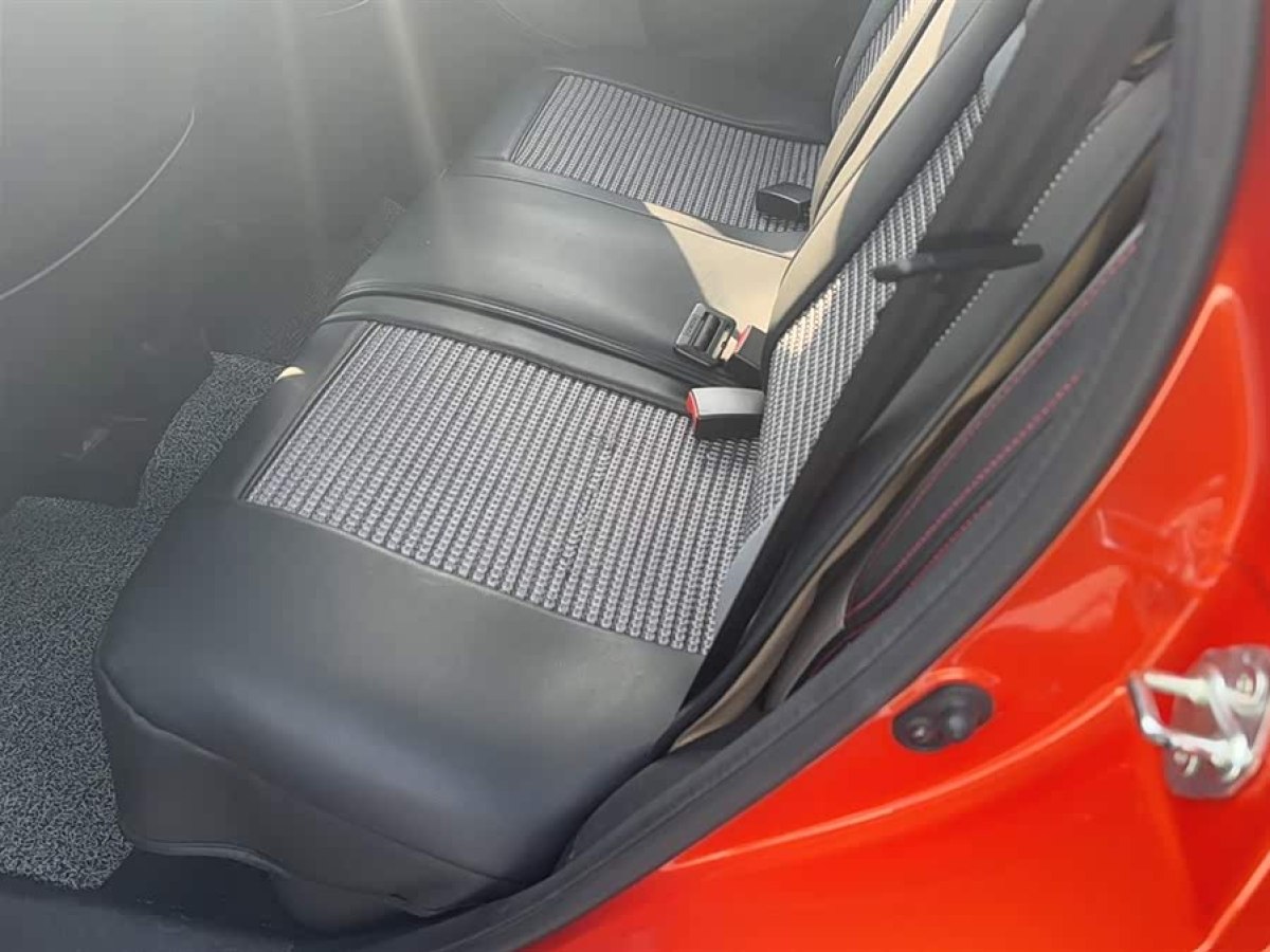 Great Wall M4 2015 #9 Great Wall M4 2015 car image #9