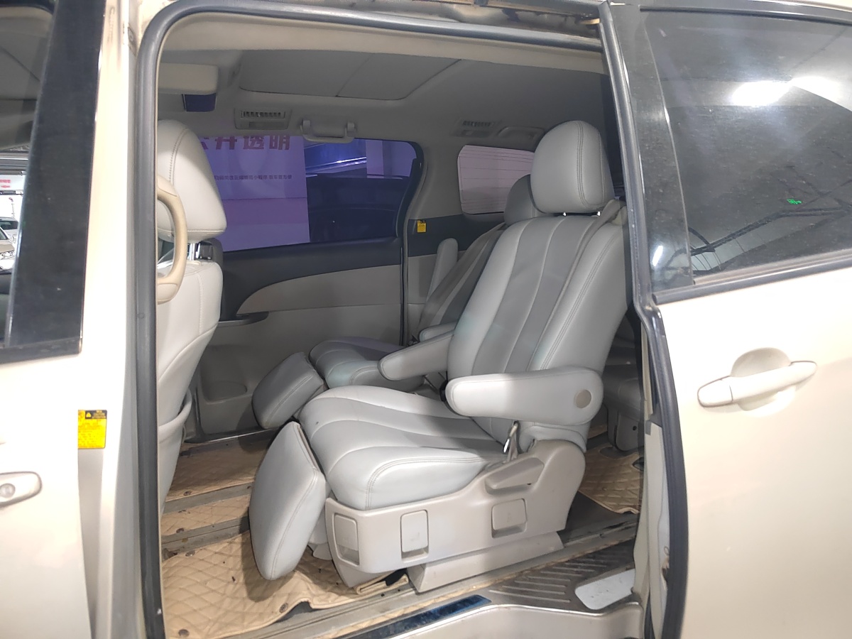 Toyota Previa 2007 #9 Toyota Previa 2007 car image #9