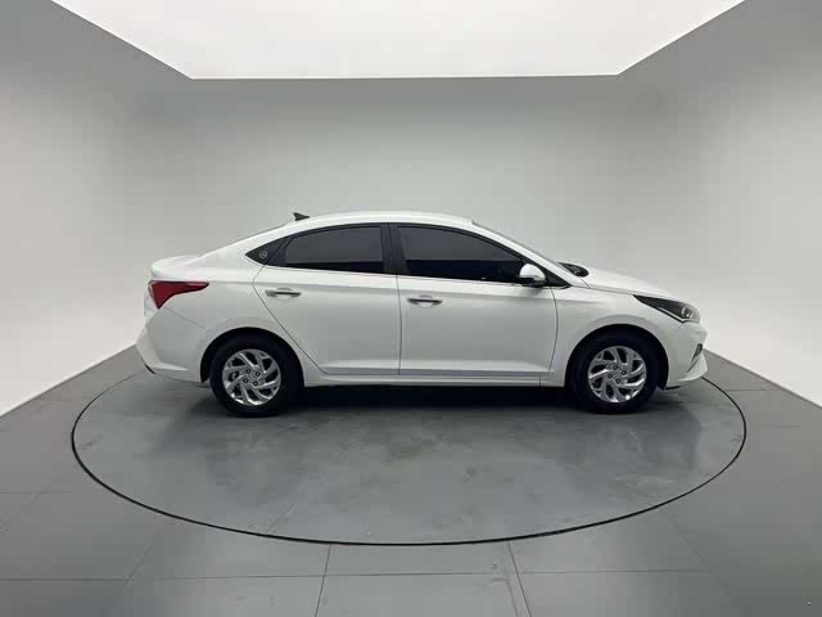 Hyundai Verna 2020 car image #9