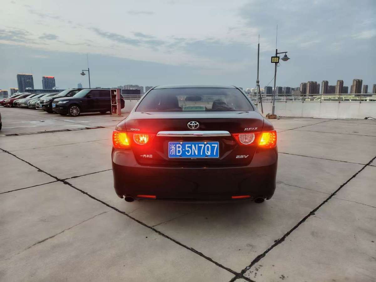 日产 风度 2011 汽车图片 #9