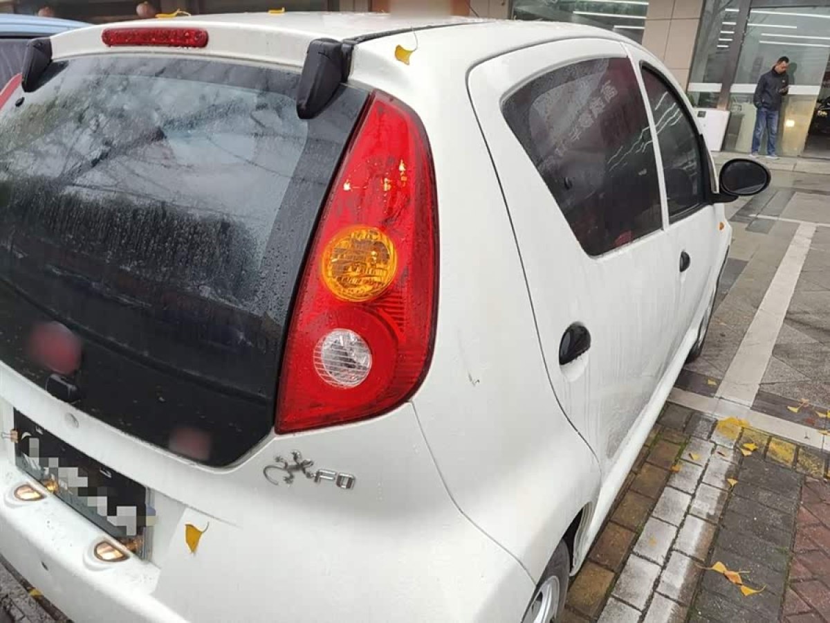 BYD F0 2014 car image #9