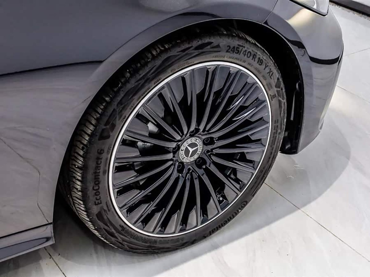 Mercedes-Benz CLE Class 2025 car image #9