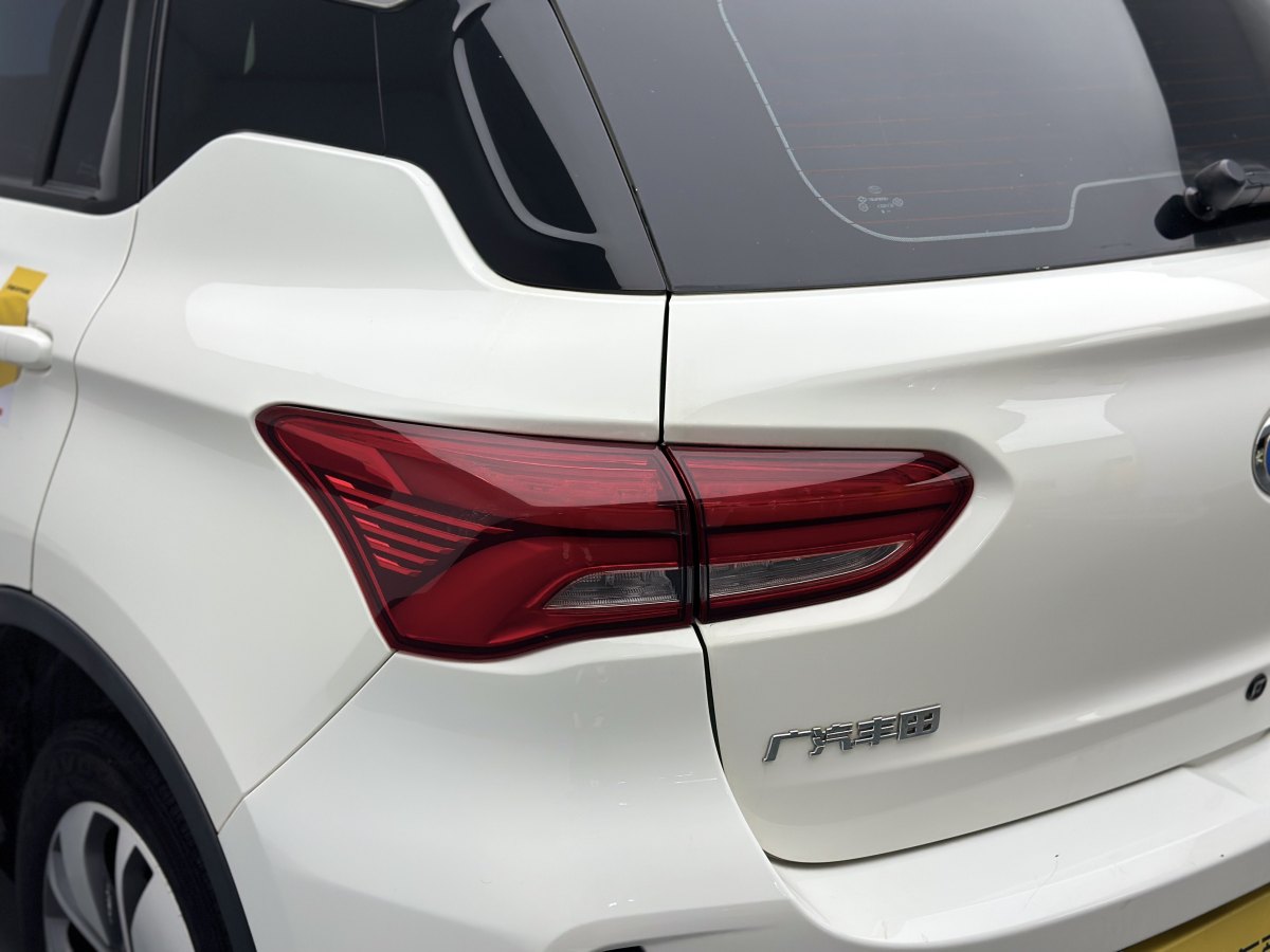 GAC ix4 2018 #9 GAC ix4 2018 car image #9