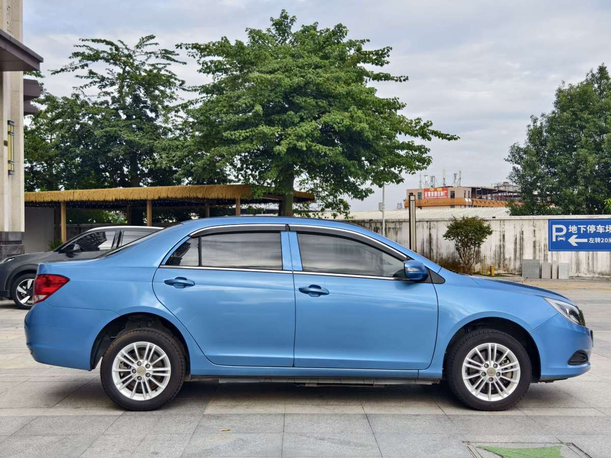 BYD e5 2021 car image #9