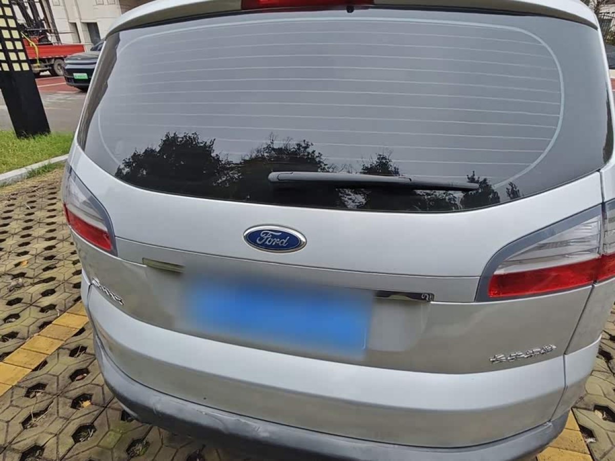 Ford S-MAX 2014 изображение автомобиля #9