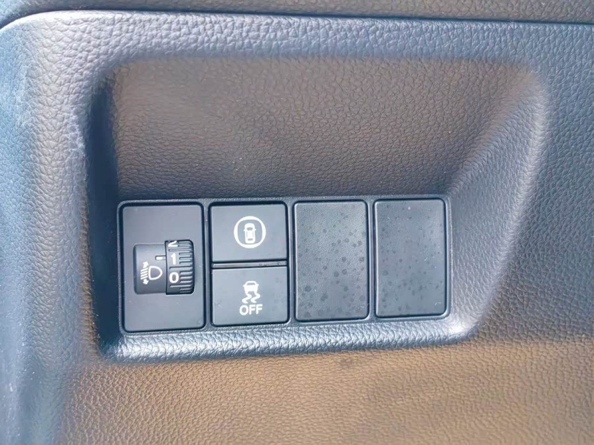 Honda LIFE 2021 #9 Honda LIFE 2021 car image #9