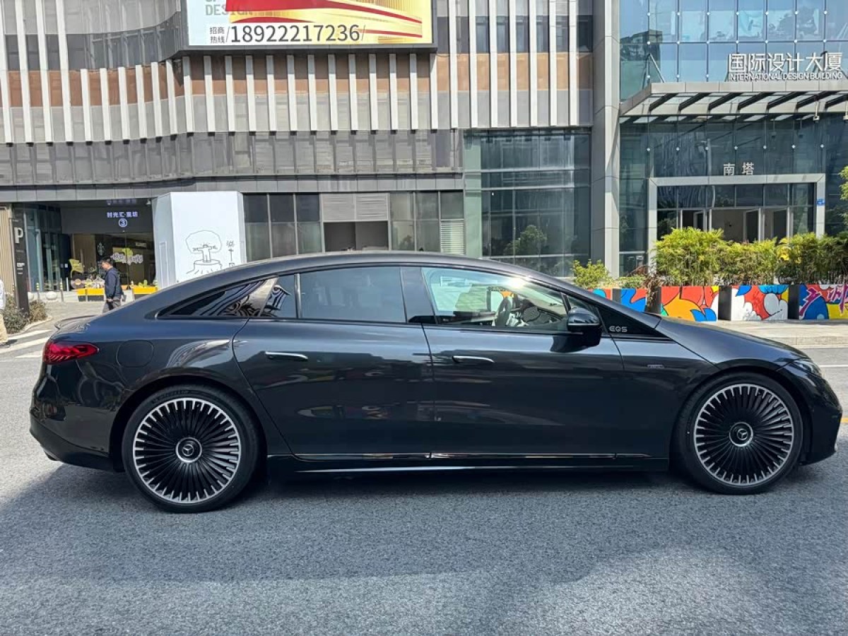 Mercedes-Benz EQS AMG 2024 imagen de coche #9