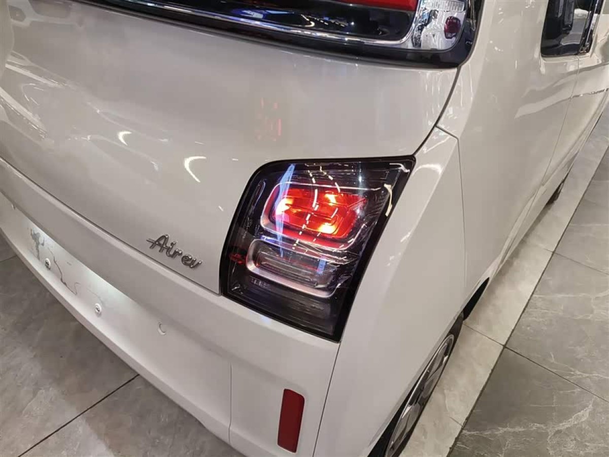 五菱汽车 五菱Air ev晴空 2023 汽车图片 #9