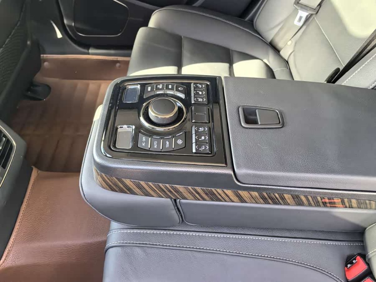 HongQi H7 2020 car image #9