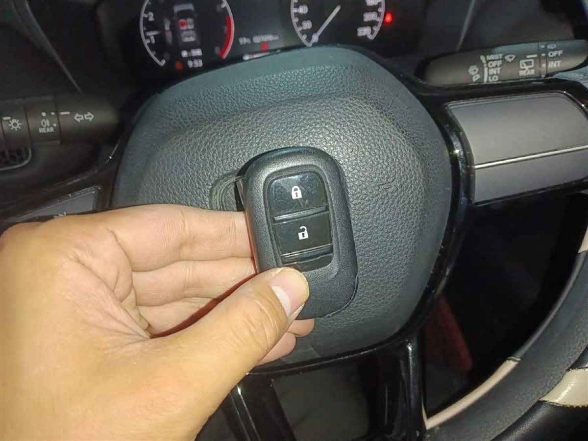 Honda ZR-V 2023 car image #9