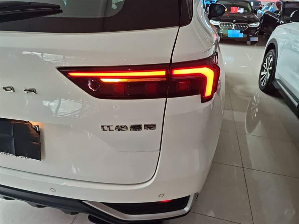 Ford Equator Sport 2023 car image #9