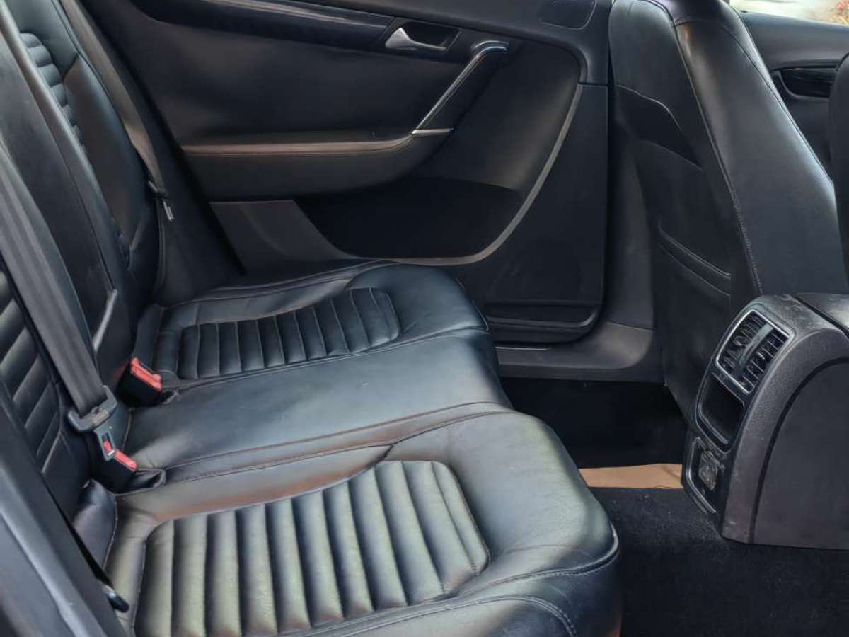 Volkswagen Magotan (Imported) 2011 immagine di auto #9