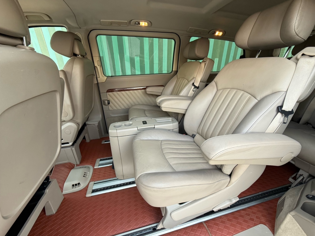 Mercedes-Benz Viano (Imported) 2014 car image #9