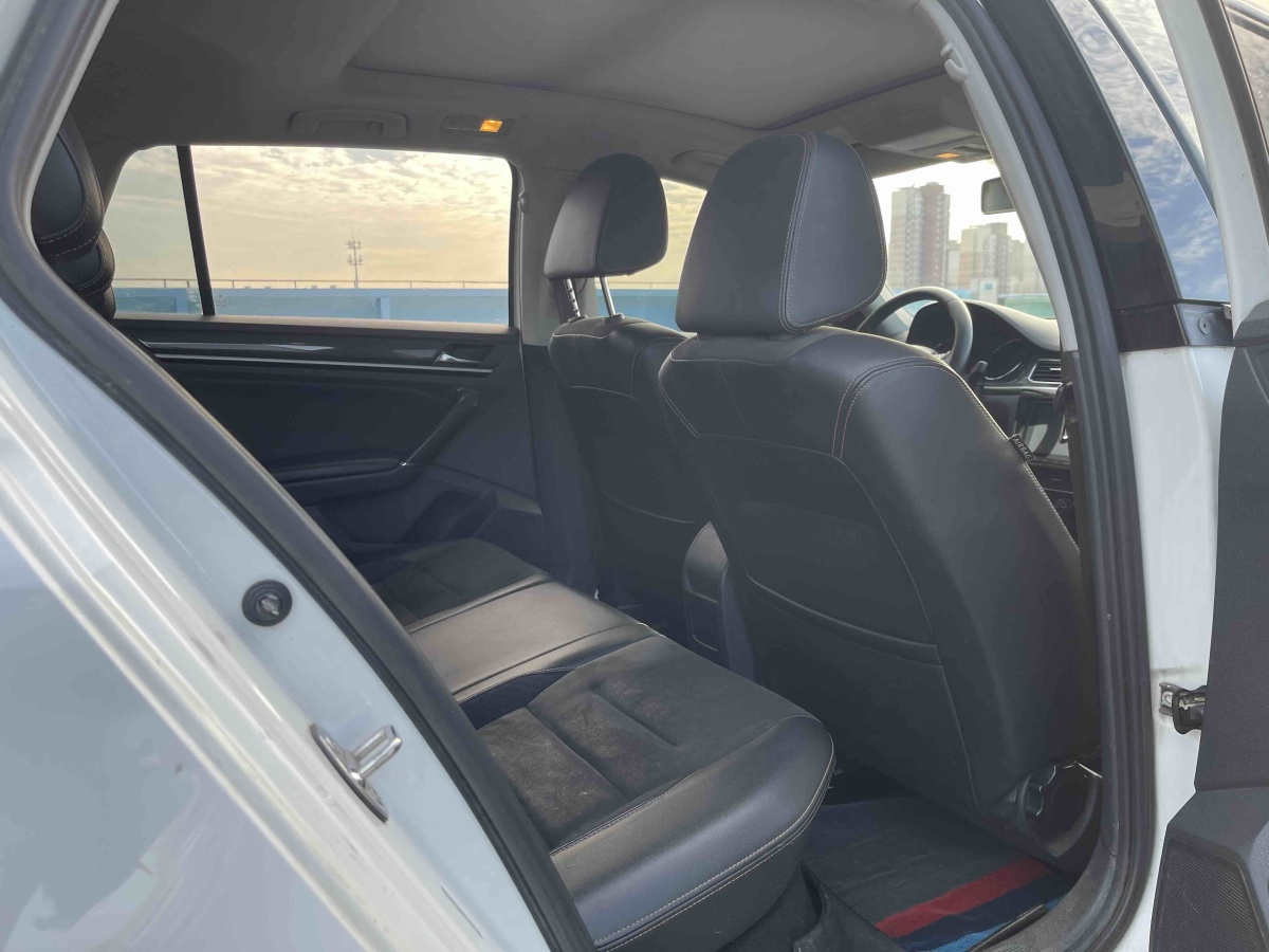 Volkswagen C-Trek 2017 immagine di auto #9