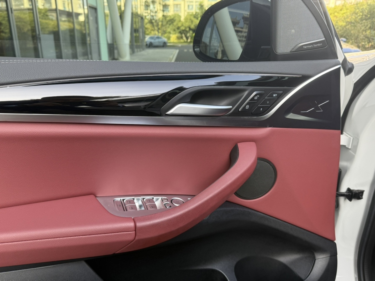 BMW X3 M 2022 صورة سيارة #9