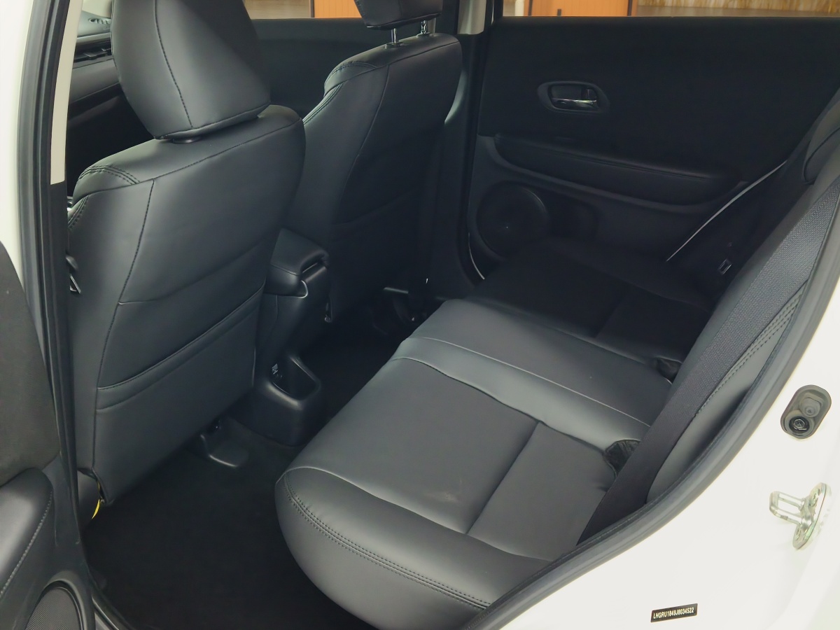 Honda VEZEL 2018 immagine di auto #9