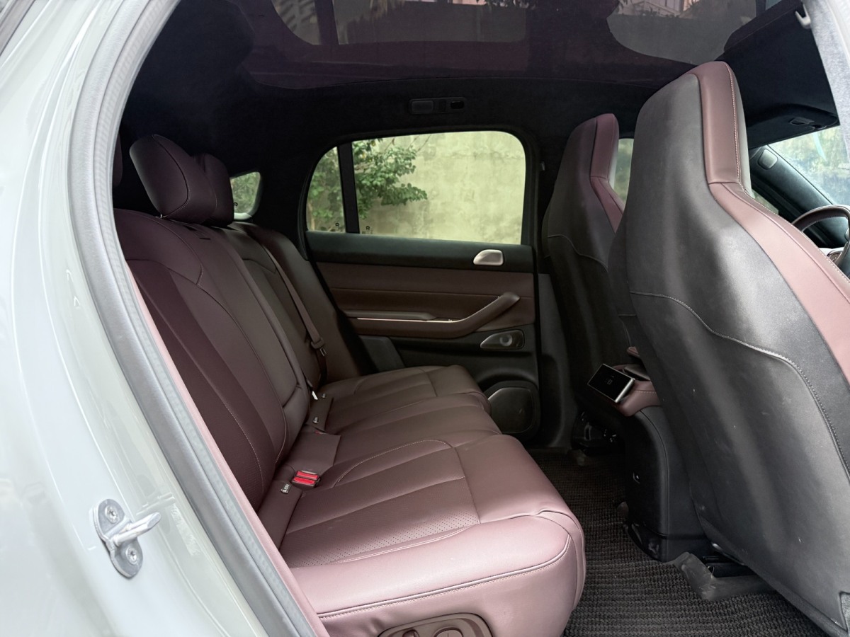 NIO EC7 2024 immagine di auto #9