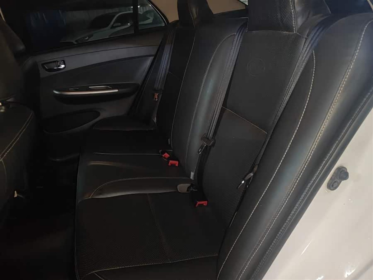 BYD L3 2014 #9 BYD L3 2014 car image #9