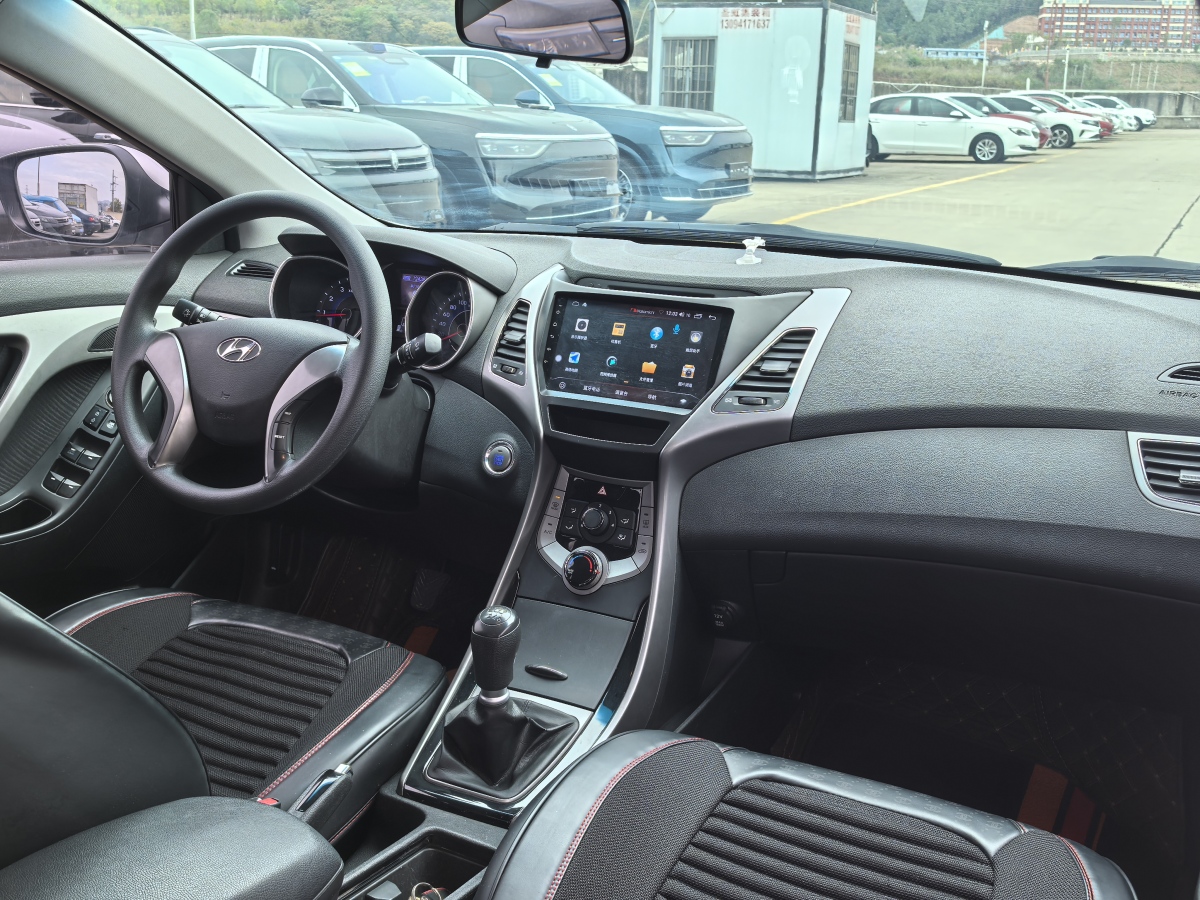 Hyundai Elantra MD 2013 #9 Hyundai Elantra MD 2013 car image #9