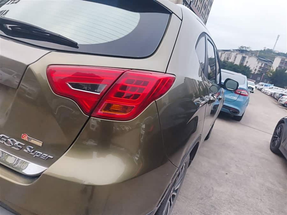 GAC Trumpchi GS5 Super 2015 #9 GAC Trumpchi GS5 Super 2015 car image #9