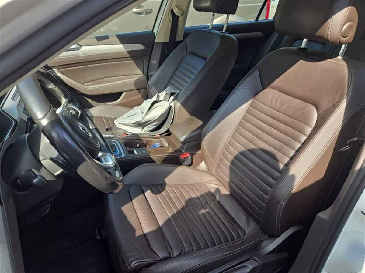 Volkswagen Passat Variant 2017 immagine di auto #9