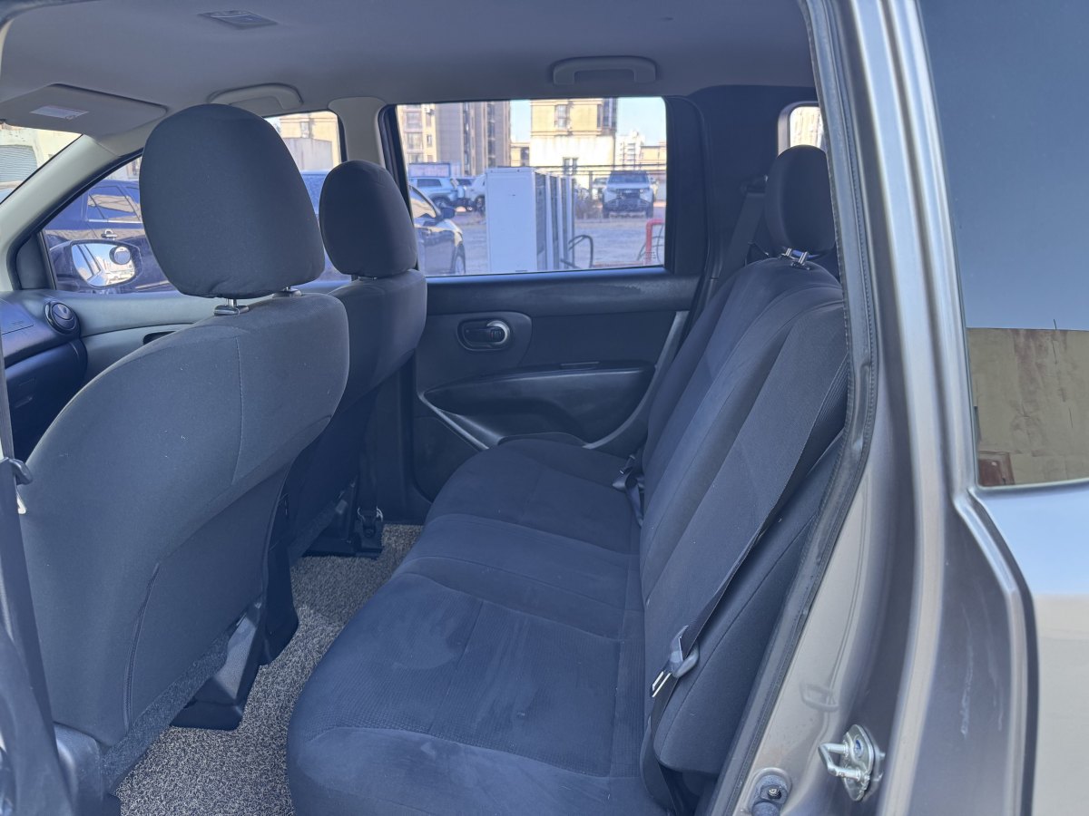 日产 骊威 2014 汽车图片 #9