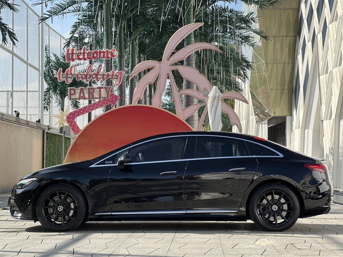 Mercedes-Benz EQE Class 2024 car image #9