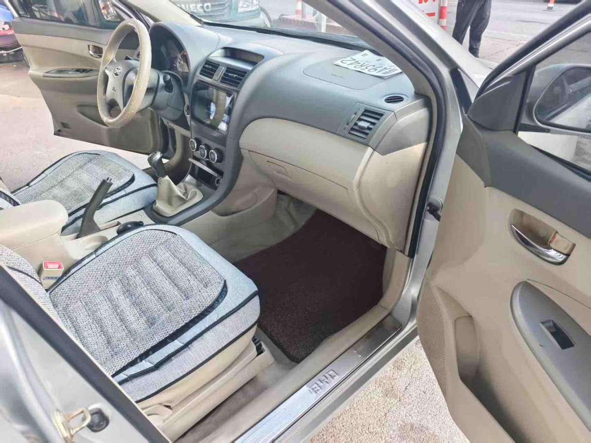 BYD L3 2013 car image #9