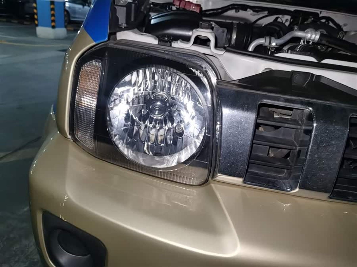 Suzuki Jimny (Imported) 2015 изображение автомобиля #9