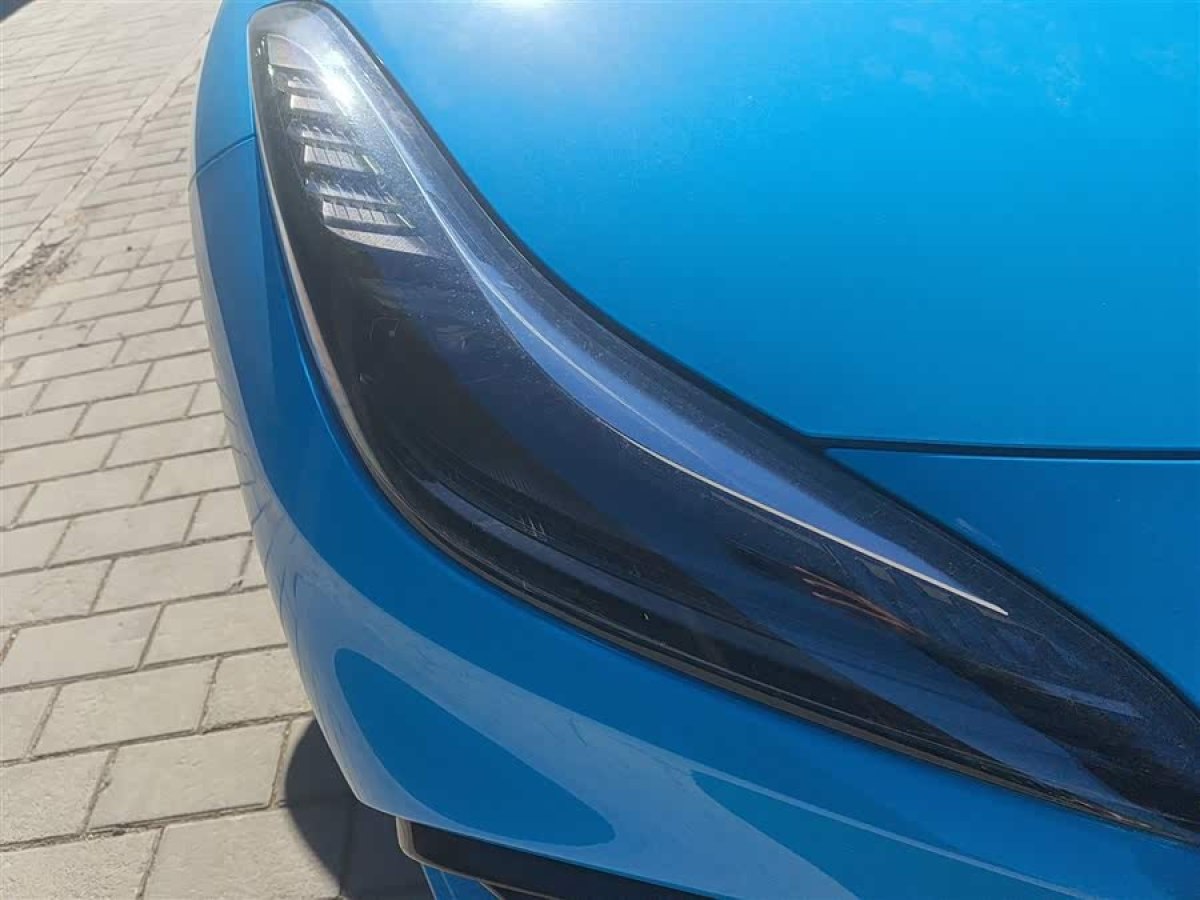 哪吒汽车 哪吒GT 2024 汽车图片 #9