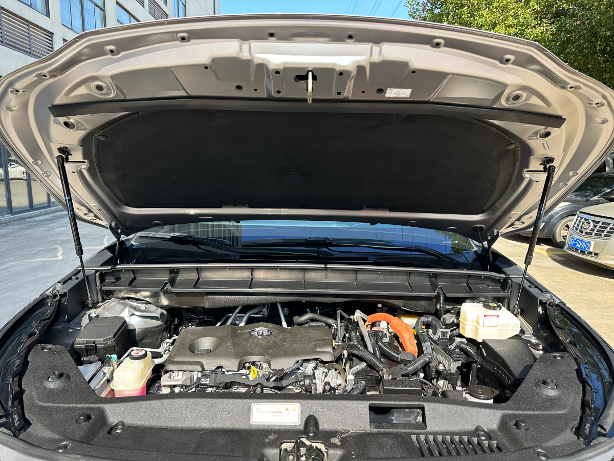 Toyota Crown Kluger 2022 immagine di auto #9