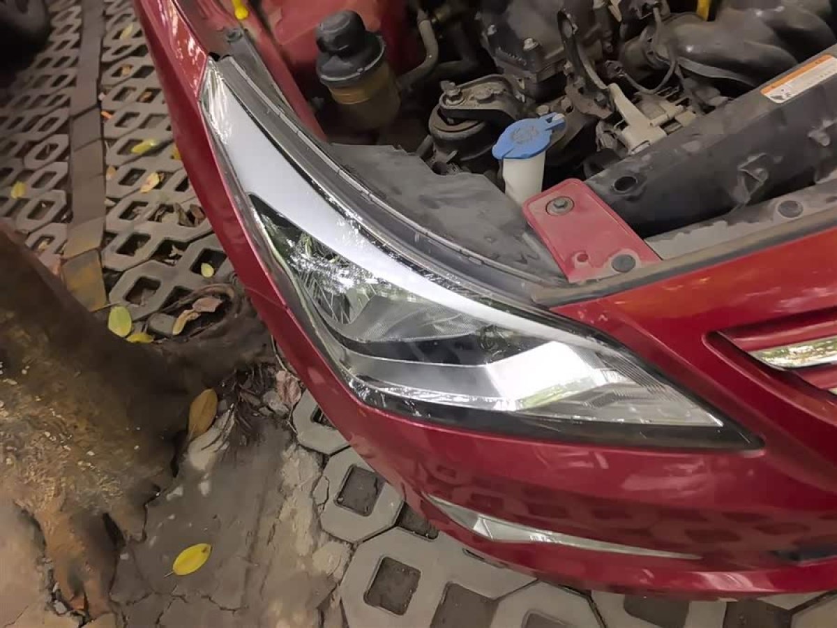 Hyundai Reina Hatchback 2014 #9 Hyundai Reina Hatchback 2014 immagine di auto #9