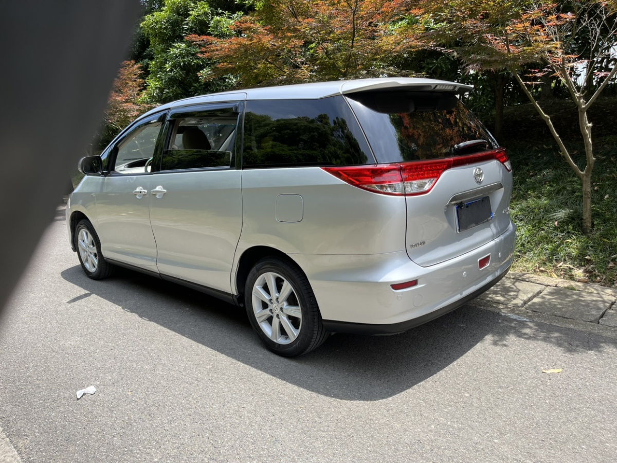 Toyota Previa 2009 #9 Toyota Previa 2009 car image #9