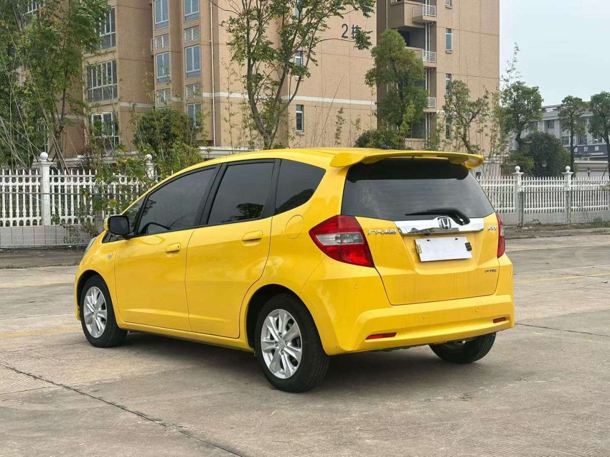 Honda Fit (Imported) 2013 #9 Honda Fit (Imported) 2013 car image #9