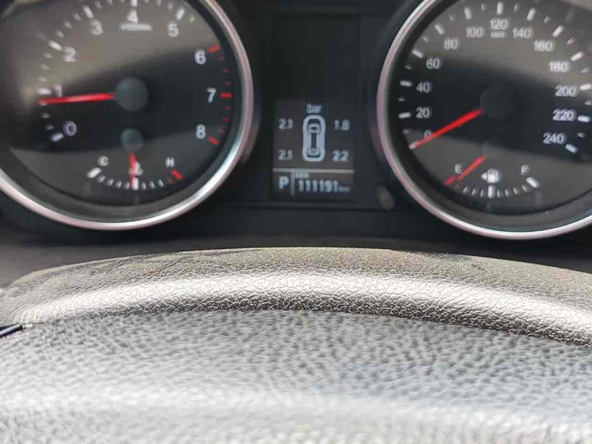 Haval H6 2016 car image #9