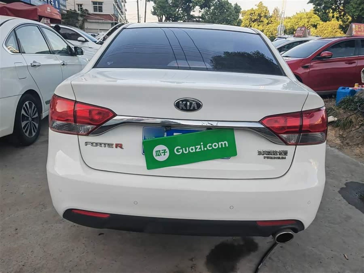 起亚 福瑞迪 2014 汽车图片 #9