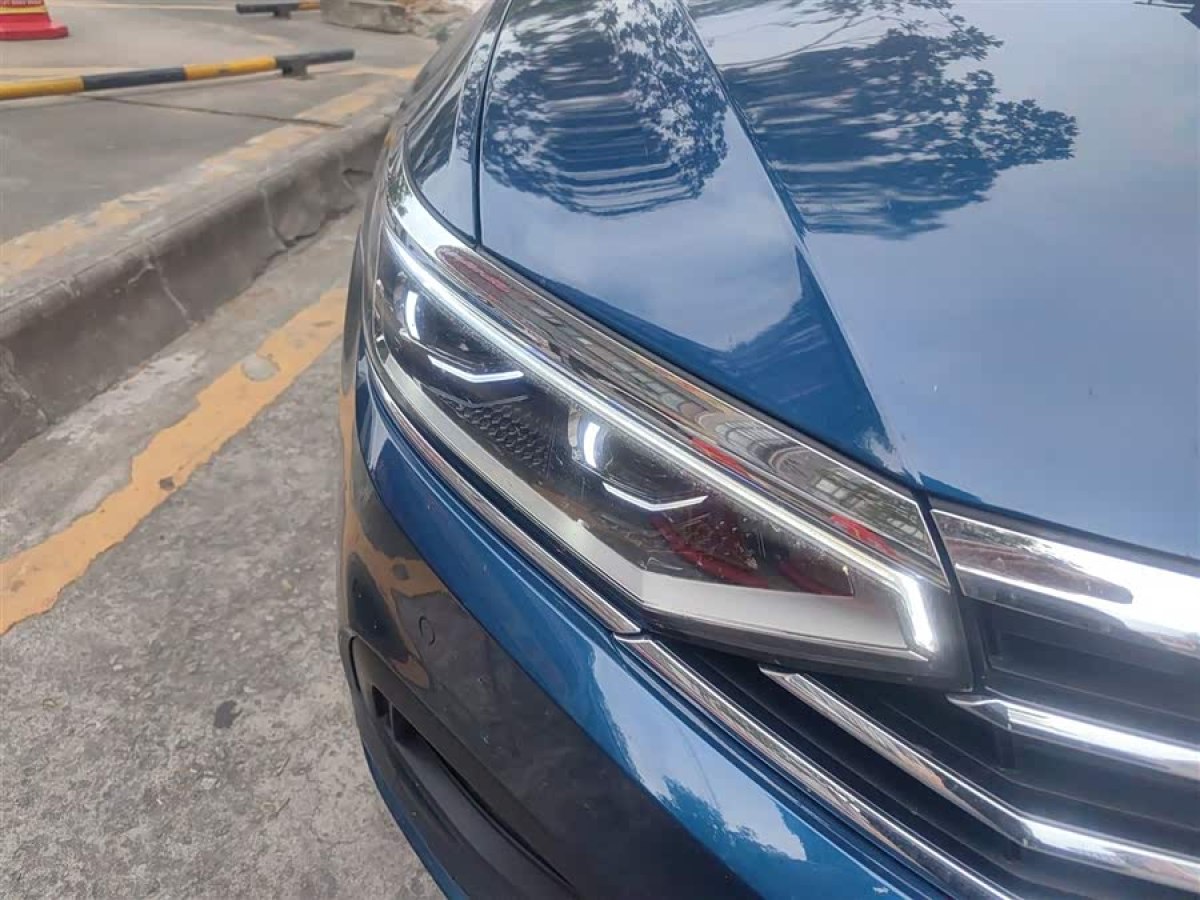 Volkswagen Passat Variant 2023 #9 Volkswagen Passat Variant 2023 immagine di auto #9