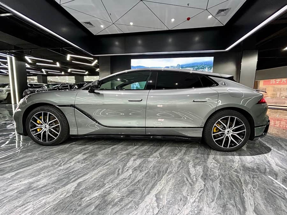 Denza Z9GT 2024 #9 Denza Z9GT 2024 car image #9