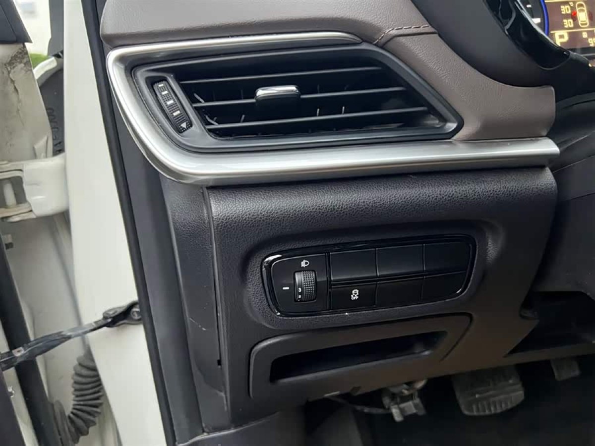 GAC Trumpchi GA4 2018 #9 GAC Trumpchi GA4 2018 car image #9