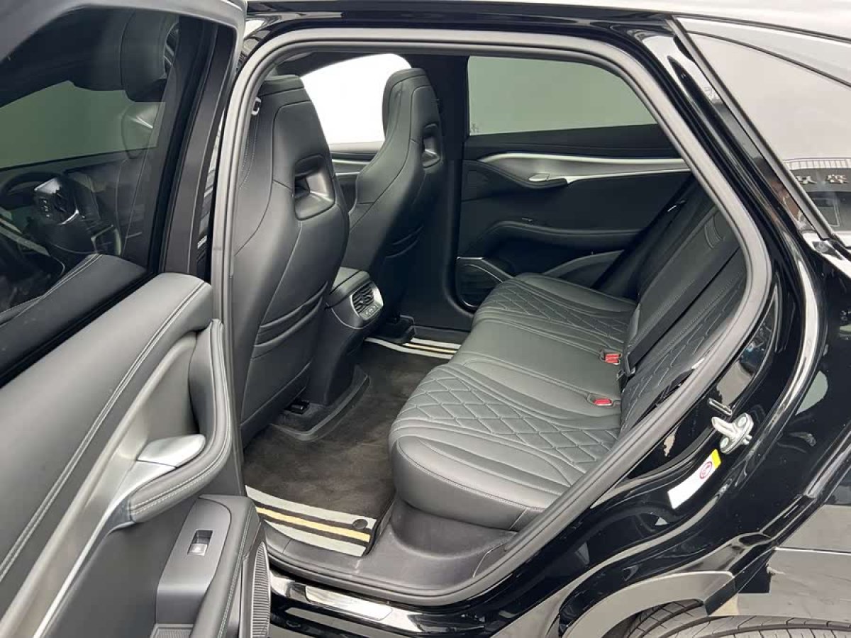 BYD Sea Lion 07 EV 2025 car image #9